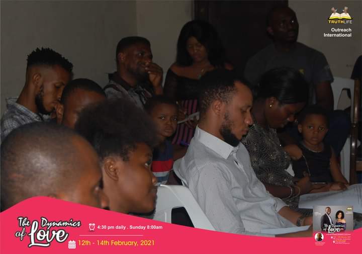 truthlifeoi's tweet photo. Day 1 of LoveMeet Workshop on The Dynamics of Love!  #love #ValentinesDay #valentinesday2021 #dynamicsoflove https://t.co/4LNndHbVV5