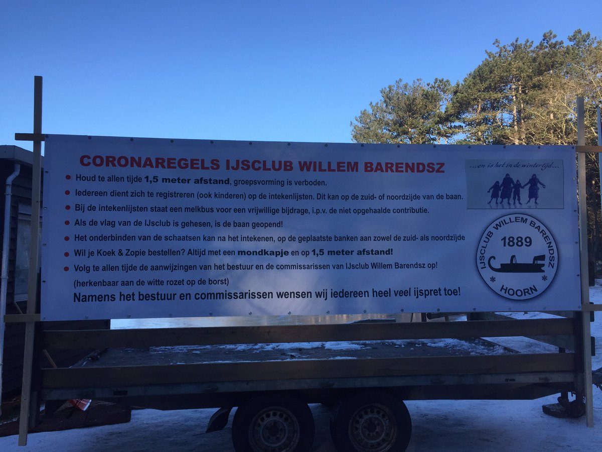 De laatste voorbereidingen #ijsbaan#Terschelling, om 12 uur gaan we open voor de jeugd t/m 17 jaar