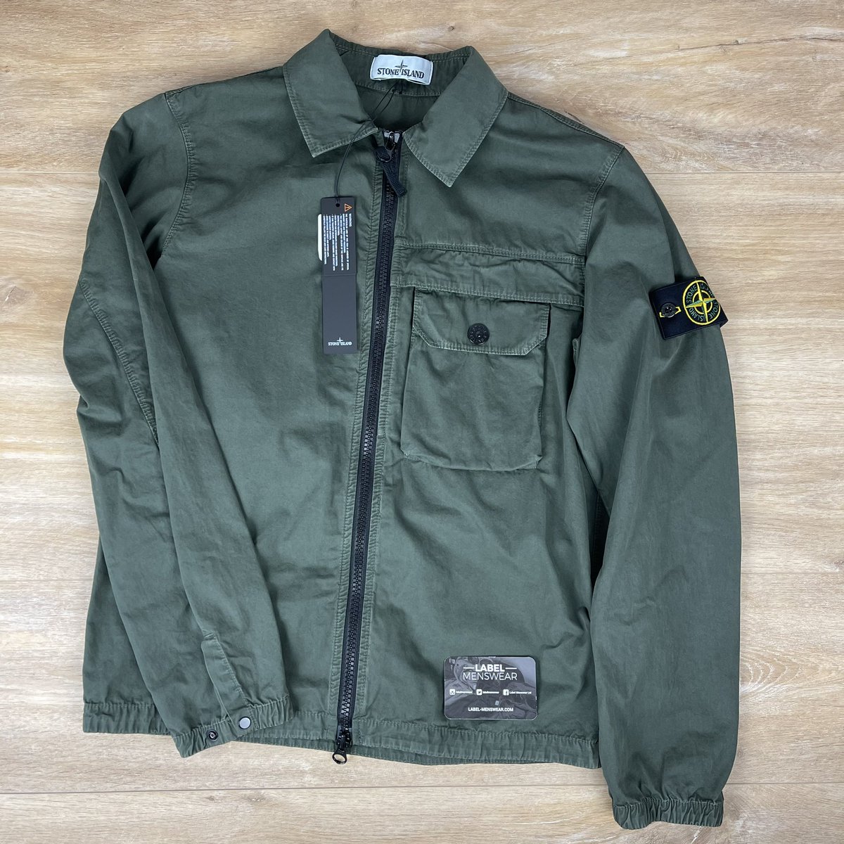 LABELMENSWEAR's tweet image. If Harry Kane scores the first goal in the Spurs game today, we’ll giveaway this Stone Island overshirt in a size of your choice! 😍

To enter: 
1️⃣ Retweet this tweet
2️⃣ Follow @LabelMenswear
3️⃣ Enter on our Instagram for an extra entry