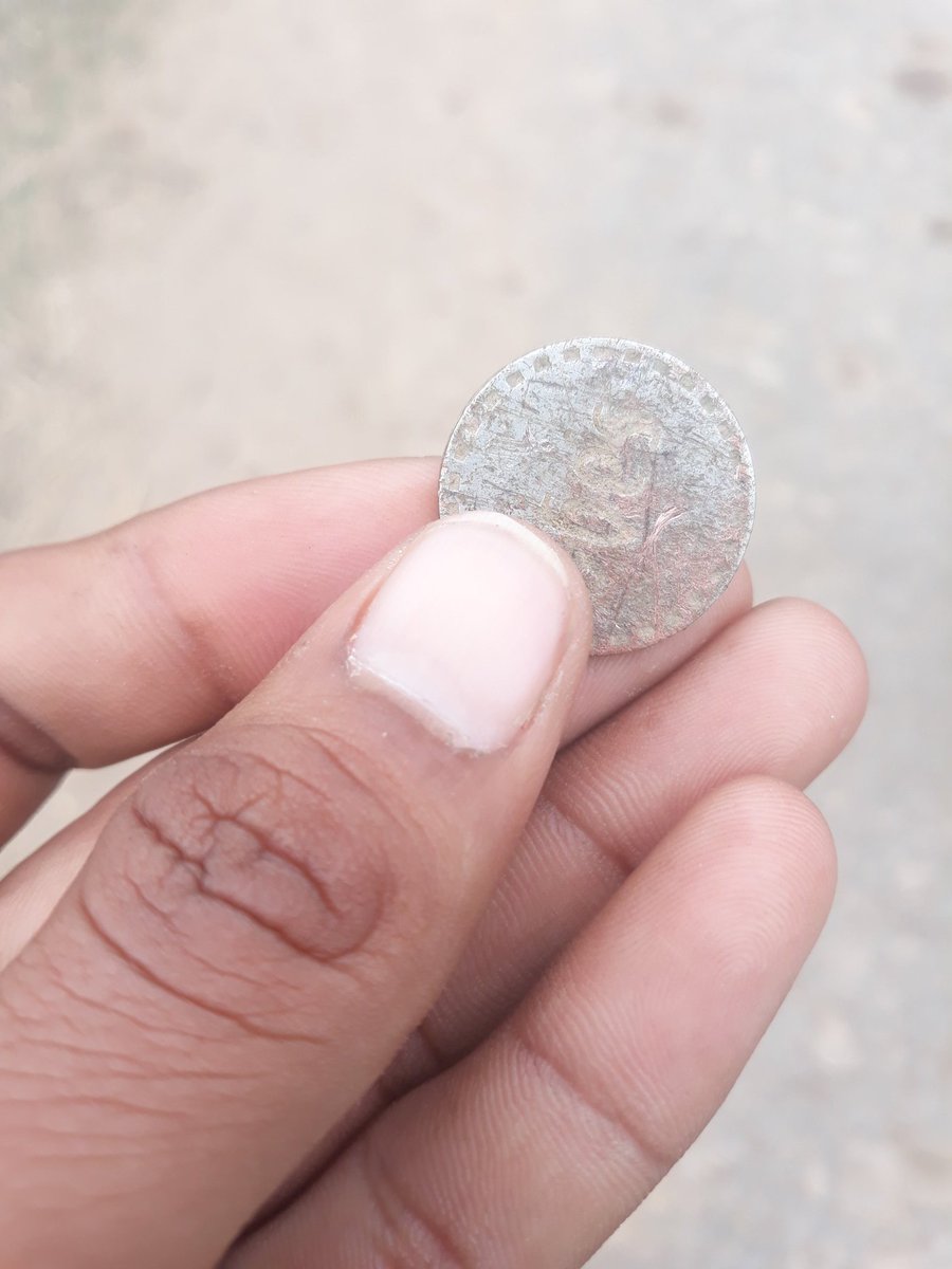 i_hammad19's tweet photo. Eventually the #coins that turned the #bullets were found.. .

@#Senik https://t.co/95XY0x3liy
