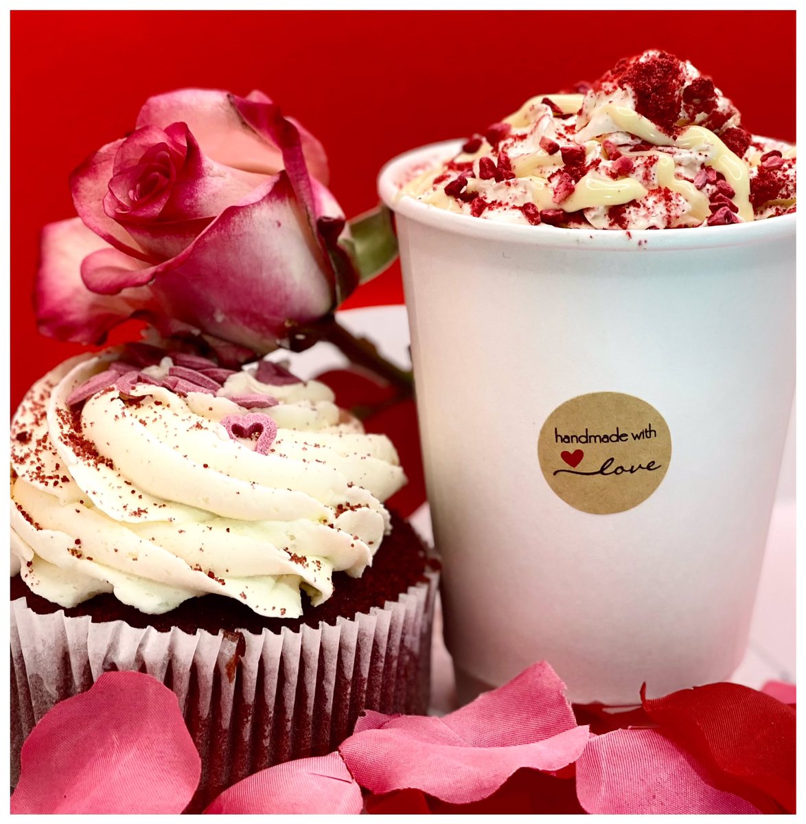 Howdy Endcliffe Citizens.
It’s Valentine’s Weekend.
Deals on coffee and cake for couples, or friends who ‘Palentine’ ❤️♥️
Feeling Lonely ? Missing Someone ? Covid Confined ? If you walk alone, Say ‘Friendcliffe’ when ordering for a FREE Coffee or Cake ♥️❤️
(Boris ByLaws Observed)