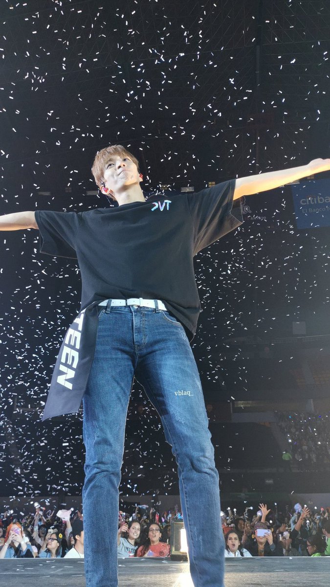 DK is 80% legs ; a thread  #도겸