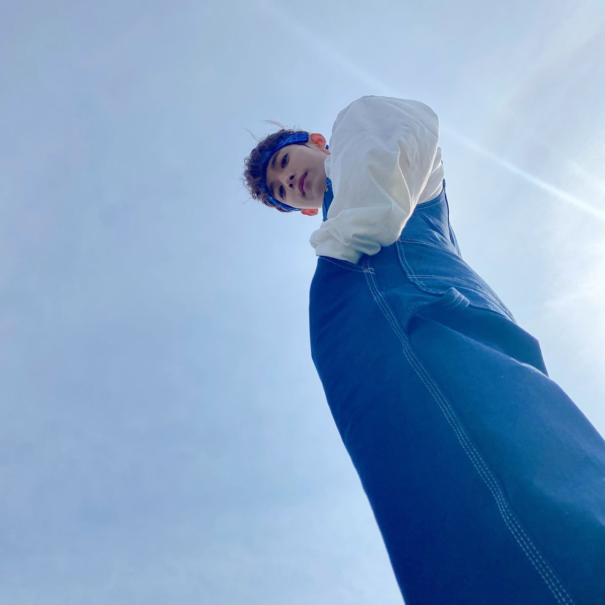 DK is 80% legs ; a thread  #도겸