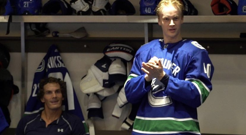 Elias Pettersson As Cats   [a thread you didn’t know you needed ]