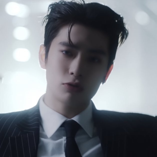 lilpwnjh's tweet image. แล้วคือแจฮยอน under cut อะ อยากกรี้ดให้หมดลม