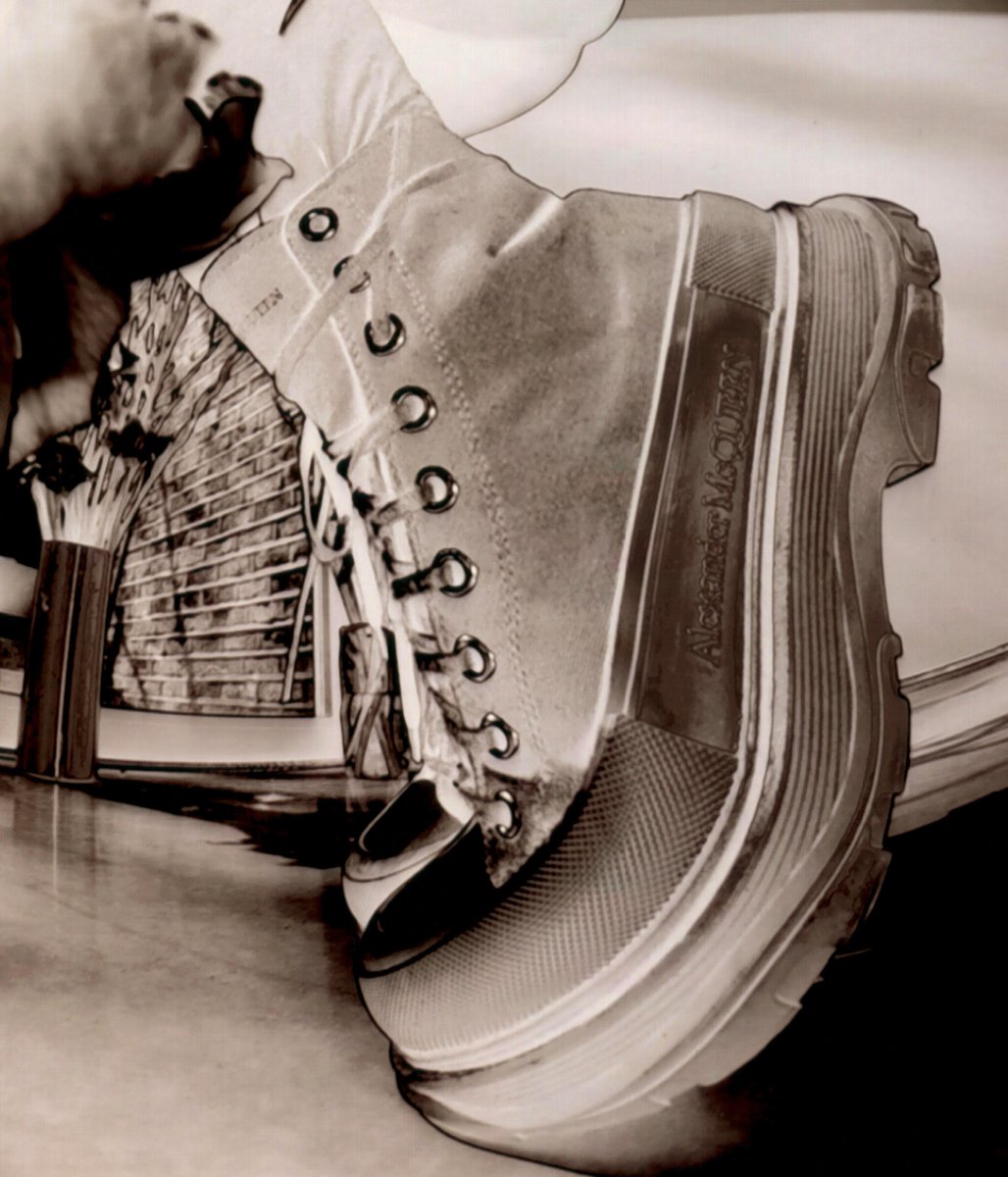 McQueen's tweet photo. The Tread Slick. 

Photographed by #AliceSchillaci in Milan and #LeaColombo in London.

Discover #McQueenTreads:
https://t.co/fVXR4J8Q6g https://t.co/PhrOJ0HAgT