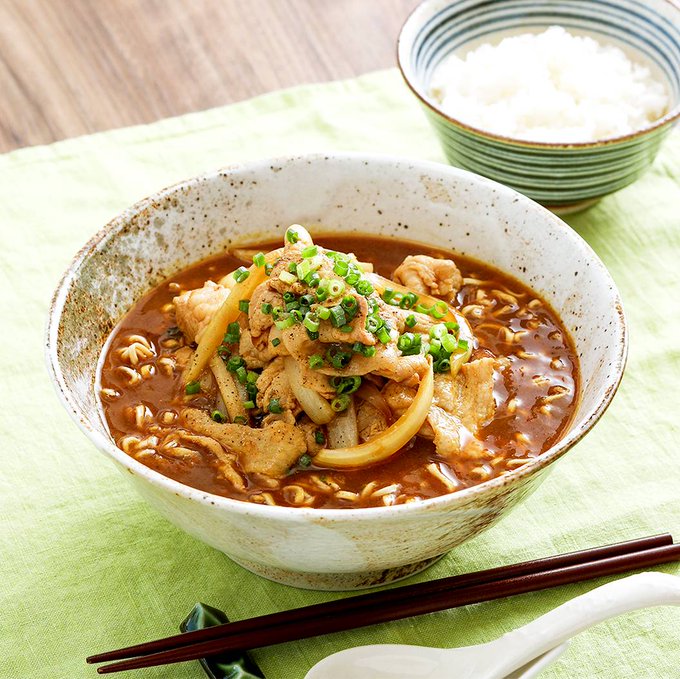 メシウマ サッポロ一番にジャワカレー入れた カレーラーメン のレシピがトレンド入り マジでおいしそう まとめダネ