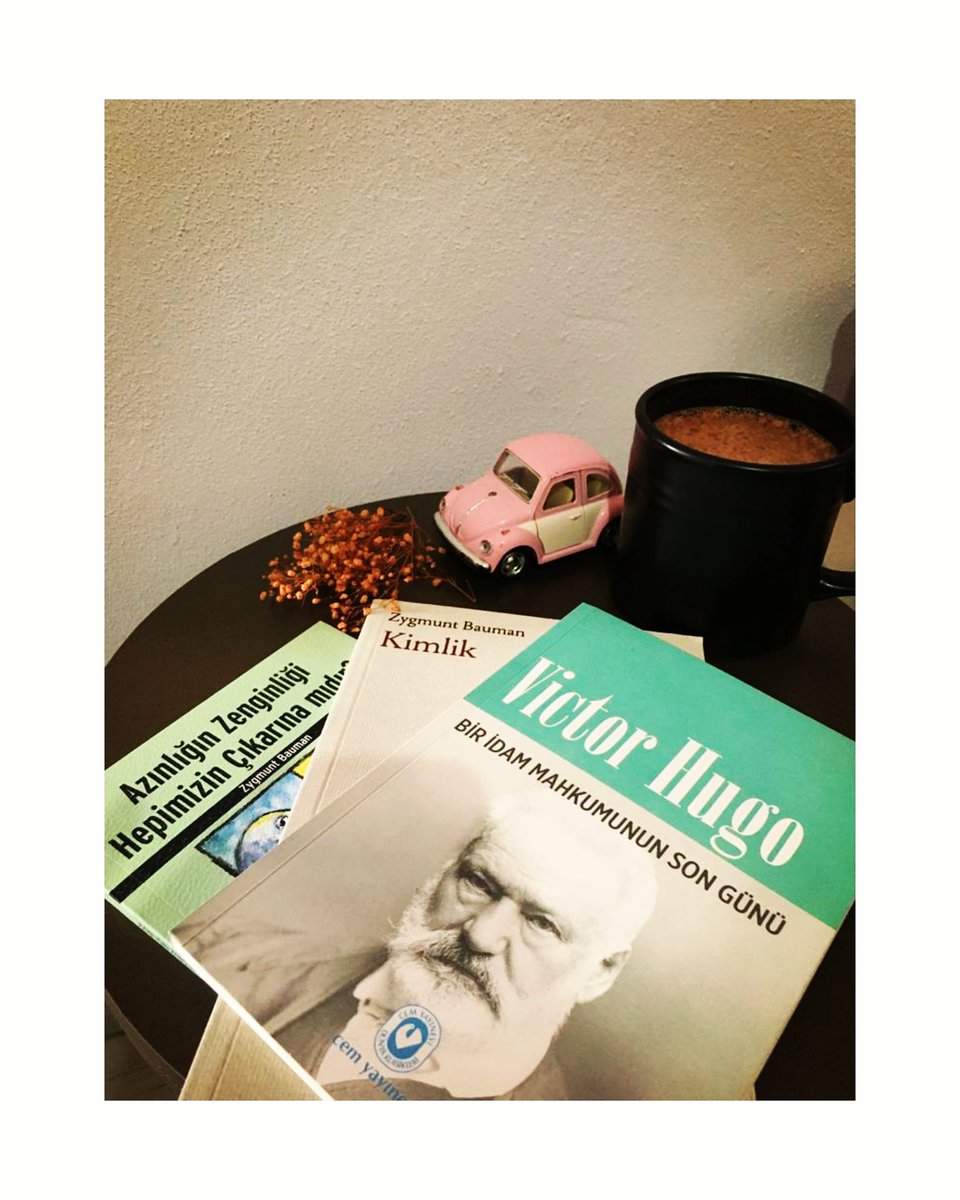 Hayat yaşayan diğer her şeyden çok daha yaşlıdır; güzellik, daha yeryüzünde doğmadan önce kanatlanmıştır ve hatta gerçek dile getirilmeden önce de vardı...