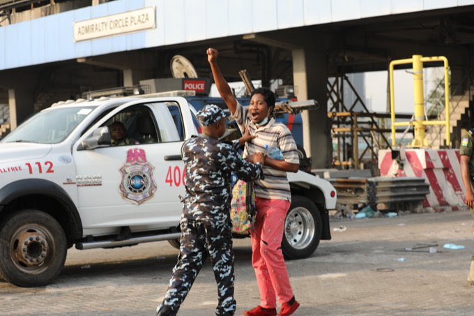 itskolawole's tweet image. Don&apos;t say anything, just retweet.
#Lekkitollgate