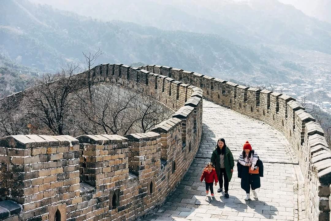 The #GreatWallofChina is a series of fortifications that were built across the historical northern borders of ancient Chinese states and Imperial China as protection against various nomadic groups. #china #greatwall #beijing #travel #chinatravel #travelphotography #travelgram