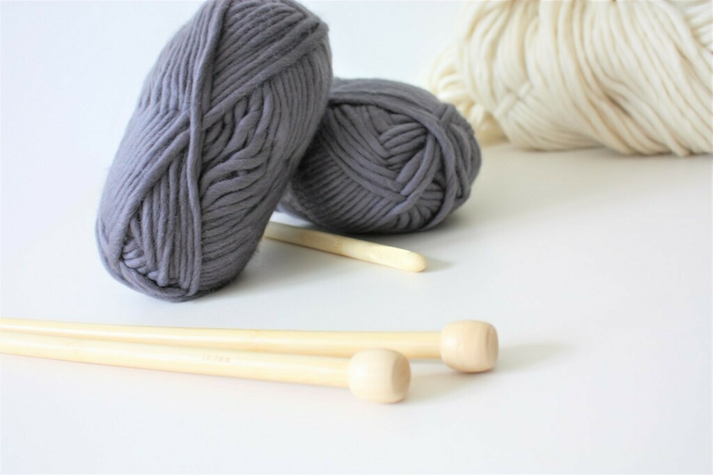 It's a grey kind of day today.....but when that involves super soft merino it's a totally different kind of grey day ☁️☁️☁️. 
.
I'll be hiding away from the weather with a nice hot pot of tea and a chunky scarf on my hook, what about you? instagr.am/p/CLOjRsAA-NT/