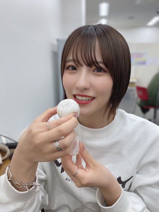小嶋花梨 生写真 AKB48 リクエストアワー 2018 えすあいしー on X: 