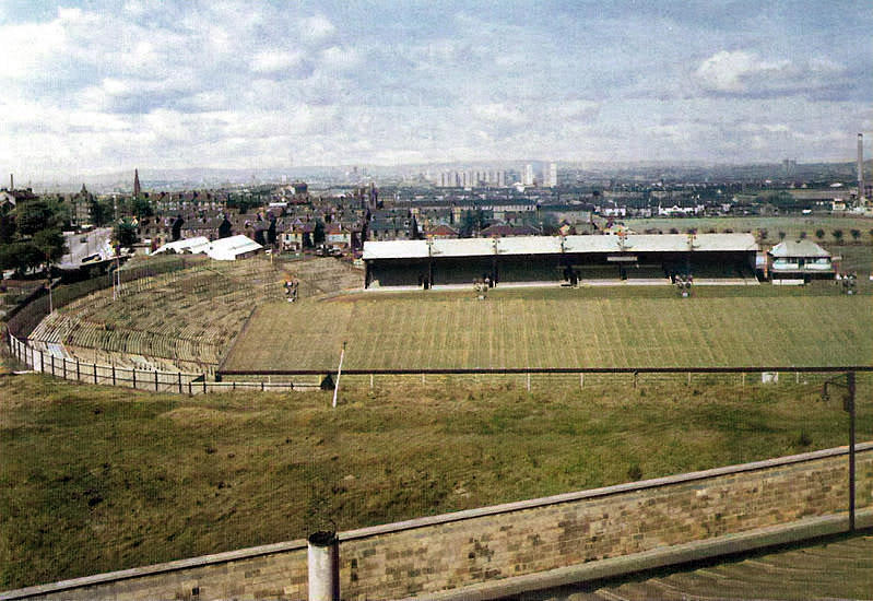 A thread on old grounds of Scottish football. 1)Name: Cathkin ParkLocation: Florida Ave, Glasgow Opened: 1884Closed: 1967Clubs: Queen's Park 1884-1903 & Third Lanark 1903-1967Peak Capacity: 50,000Record Att: 51,518 (1954)Full Internationals : 6 Scot Cup Finals: 11