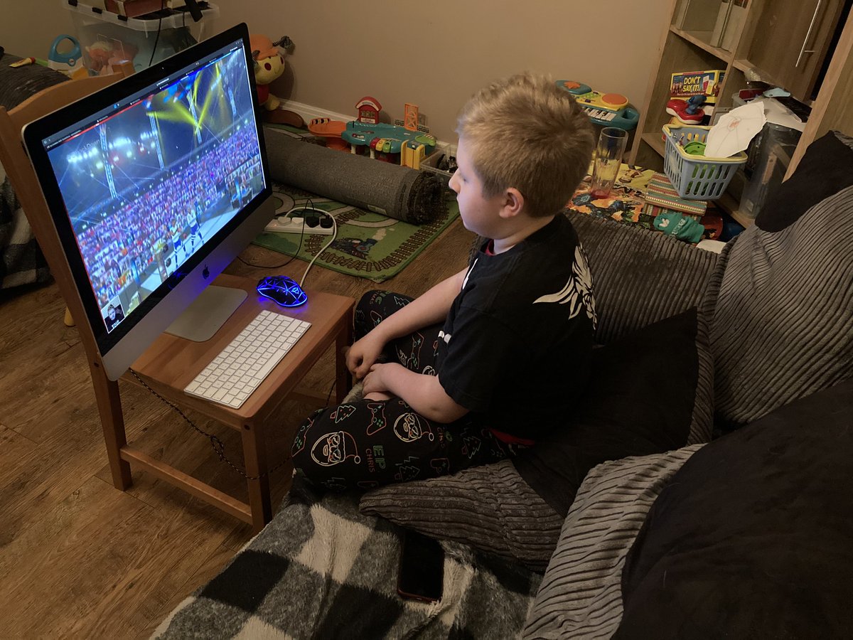 Steggipegs's tweet photo. Ethan really enjoyed the @thunderdome_wwe experience last night! Thanks @WWE @BiancaBelairWWE @FightOwensFight @WWEDanielBryan @Year6TPS #wwe #wwethunderdome #yesnation #yeschant #wales #lastnight #SmackDown https://t.co/TVMDndrWFR