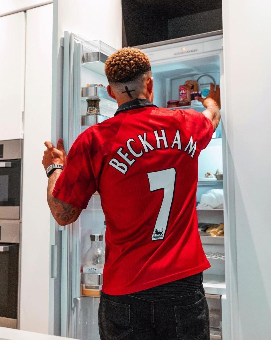 Happy birthday to vintage shirt lover, Memphis Depay   