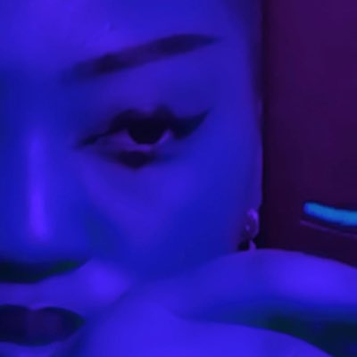 hellisfamouss's tweet image. !Notmygirlfriend
 #NewProfilePic