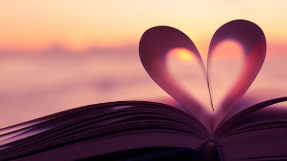 Valery_B_'s tweet photo. Happy Valentine's Day everyone.  Tomorrow the day of the anniversary but every day is the day to remember to love the people we have next to us.  Whether our friends are our boyfriends / girlfriends our parents doesn't matter https://t.co/iv8CbZR6uy