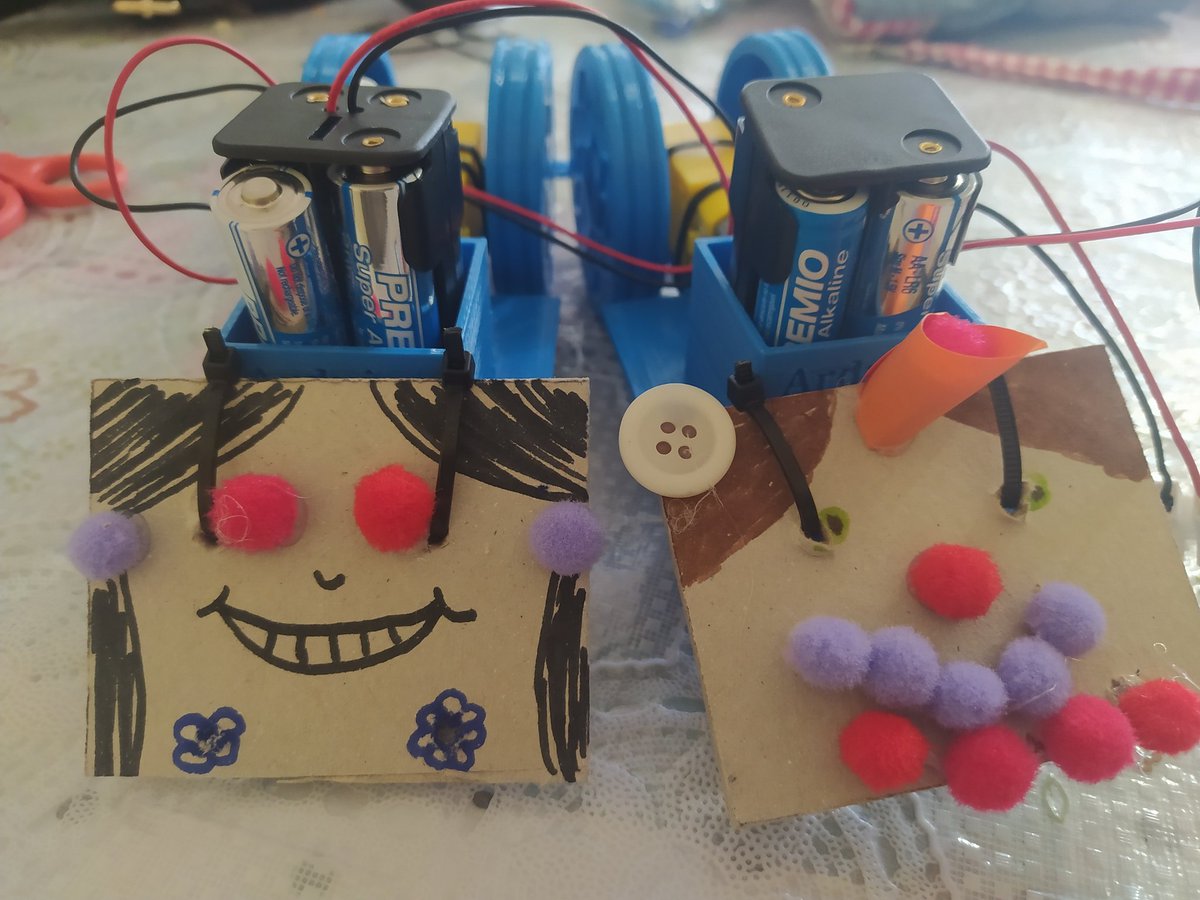 makerslugo's tweet image. Por aqui otros modelos😋🔥