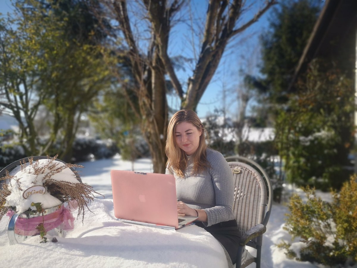 Wir starten nach dem #flockdown ❄️ heute mit der #SnowOfficeChallenge und nominieren <a href="/gonicus/">GONICUS GmbH</a> <a href="/priint/">priint.com</a> und <a href="/fupafischi/">Fabian Fischer</a> 

Wie arbeitet Ihr im Winter? ☃️