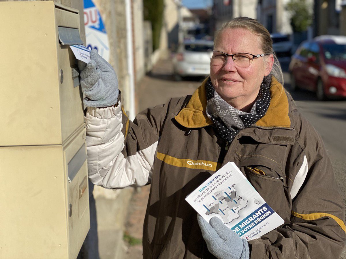 JulienOdoul's tweet photo. Les plans sociaux se multiplient, nos restaurateurs et nos cafetiers sont dans le coma économique, les étudiants font la queue à la banque alimentaire mais le gouvernement affiche sa priorité : +150% de migrants en Bourgogne Franche-Comté.⛔️

#FrancaisReveillezVous #Yonne https://t.co/Hi6COCayeZ