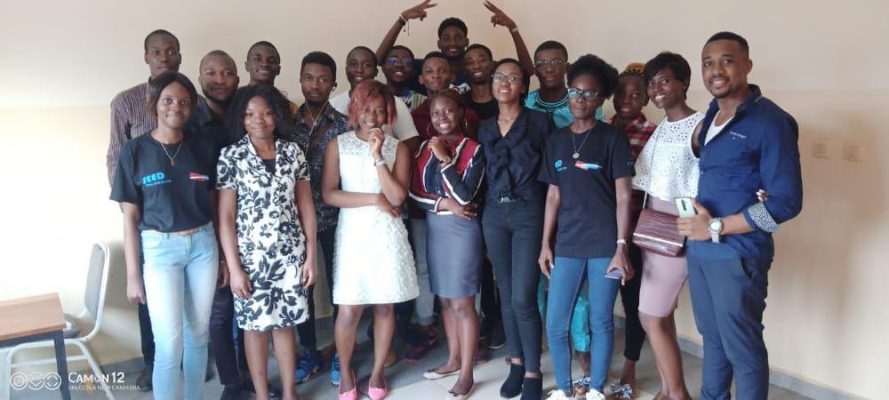 sorellekana's tweet image. Photos de famille. 😁😁
#xcodepath #xcode2K20 #seed