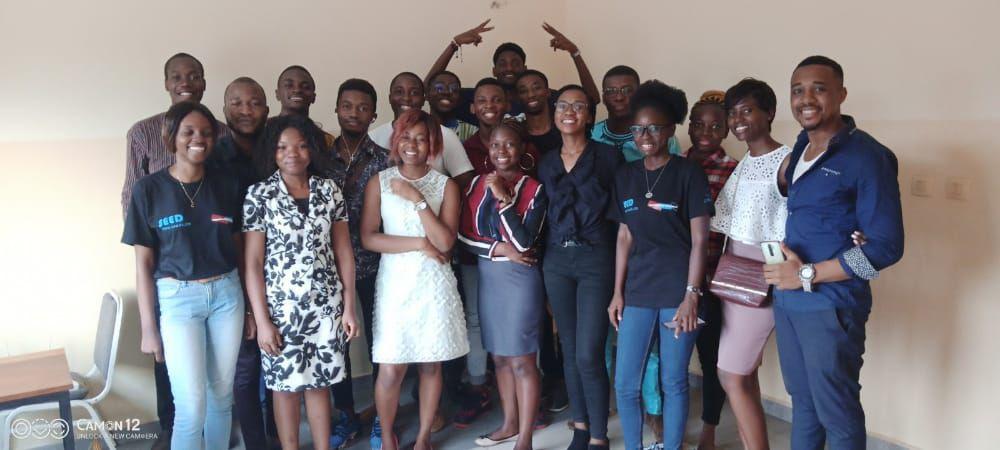 sorellekana's tweet image. Photos de famille. 😁😁
#xcodepath #xcode2K20 #seed