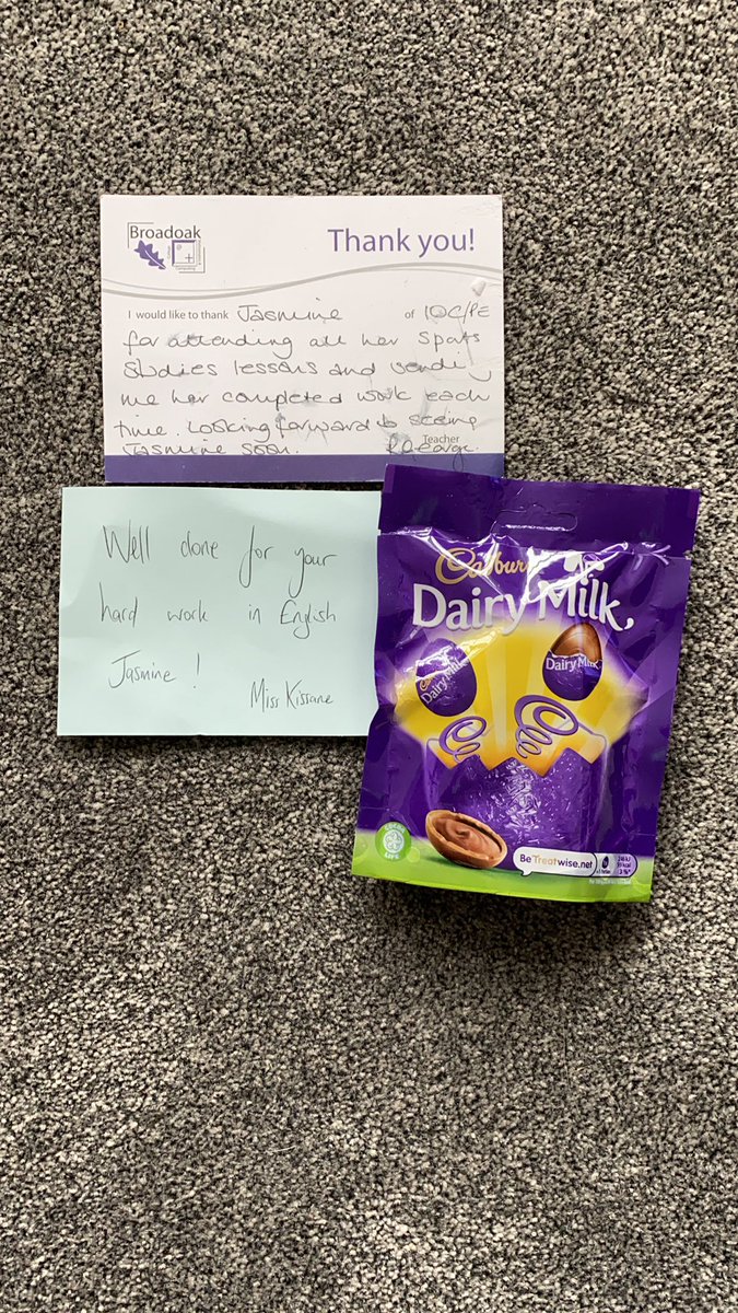 Thank you so much <a href="/BroadoakAcademy/">Broadoak Academy</a> Jas was so pleased to receive her prize from English and her postcard from PE! So nice to receive a boost during home learning!