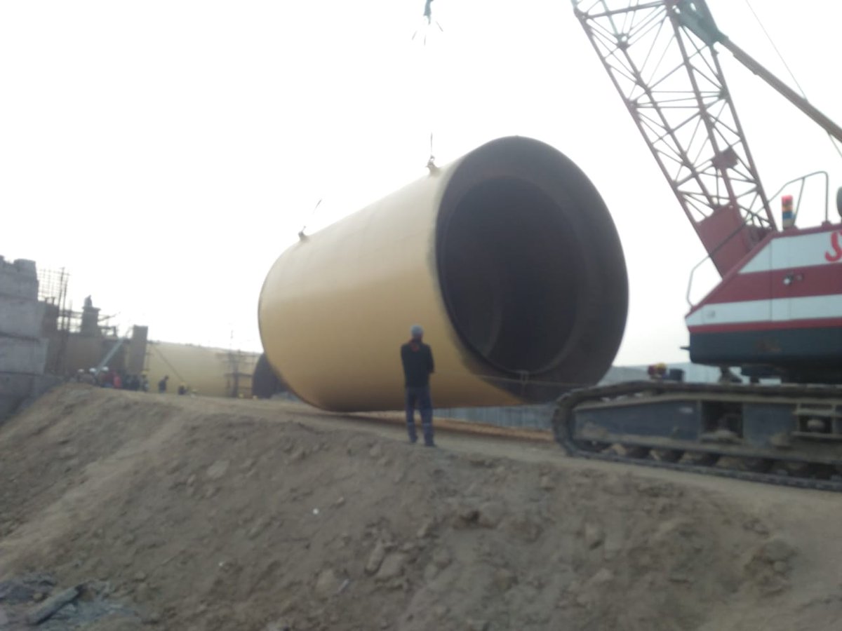 GlobeGas_1985's tweet image. Shifting of 300MT Tank pieces duly Painted with Polyurethane based paint. Jobs under manufacturing on location. 
#OnSiteExecution #shifting #workprocess #LPG #lpgstoragetank #tankpainting #manufacturing #workunderprogress