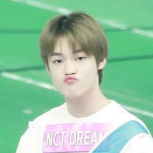 chenle pouting — a thread