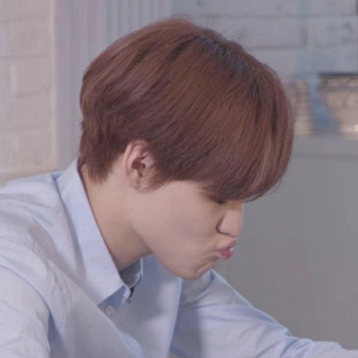 chenle pouting — a thread