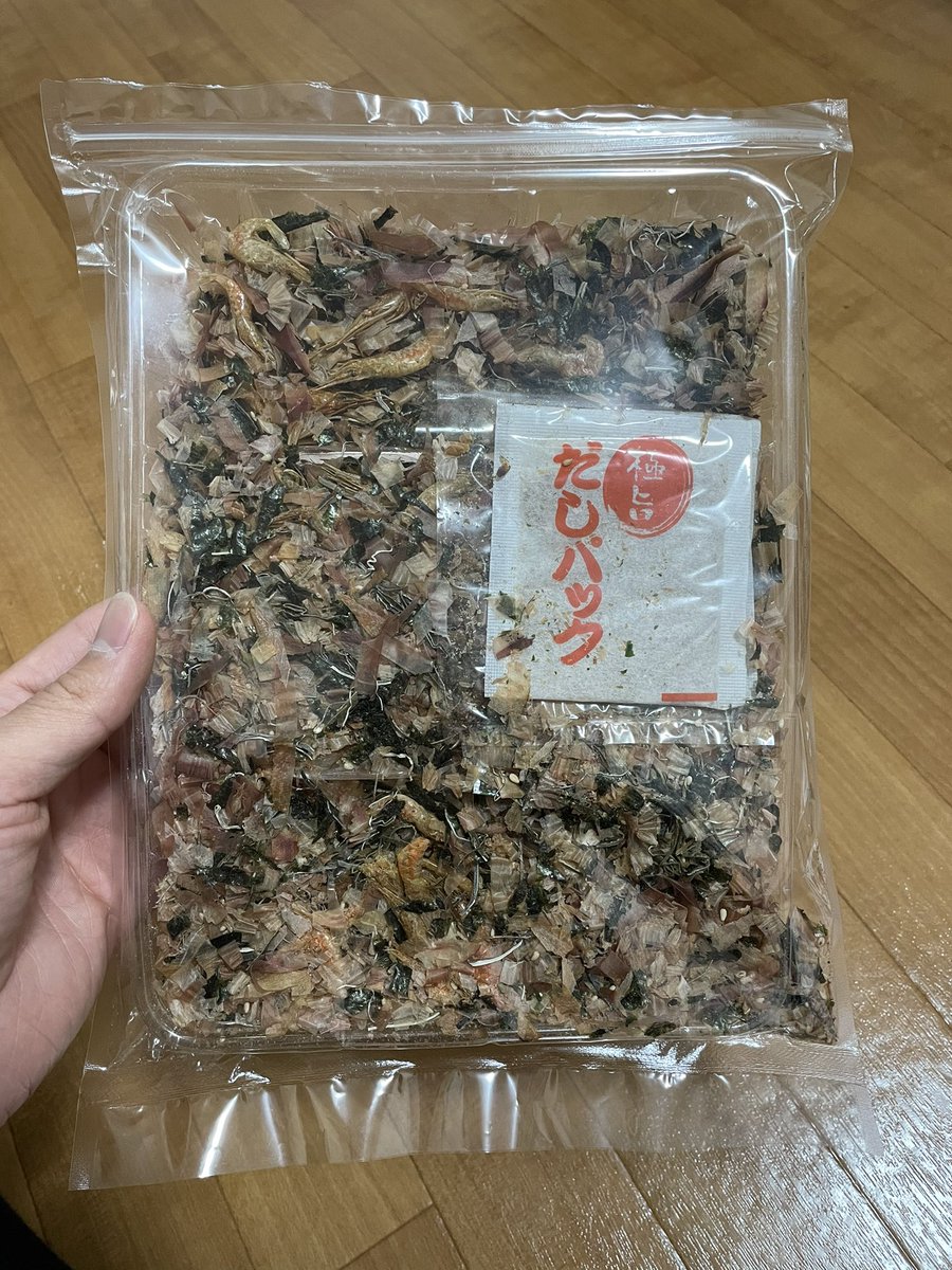ttisdic's tweet photo. ダシで食べるくせに量が釣り合ってねぇ！ https://t.co/XOZAzE0uWX