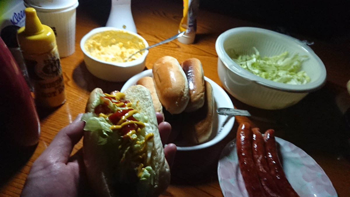 ぱうれた 暗闇ホットドッグパーティー ぱうれた 暗闇ホットドッグパーティー