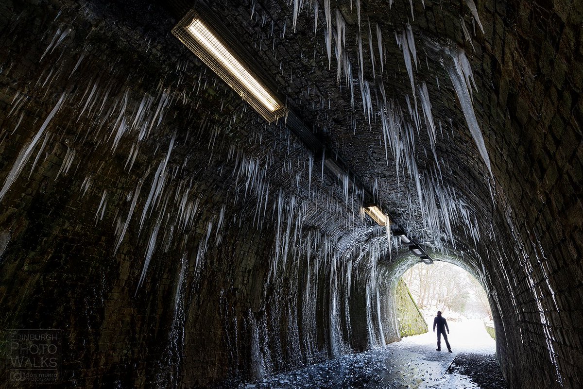 We have a few abandoned railway tunnels in and around the Edinburgh area. With the snow starting to melt I figured this morning might be good for icicles.
#Edinburgh #Scotland #Snow #Abandoned #Selfie #URBEX #VisitScotland #OnlyInScotland #UKpotd