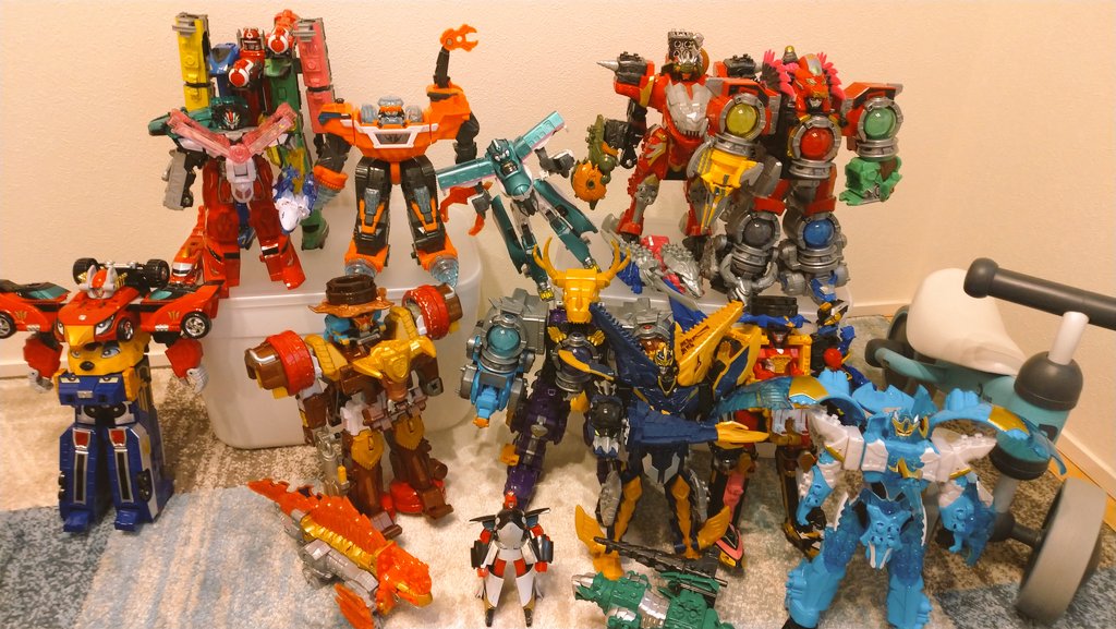 tweet_user_ex's tweet image. 子供のコレクションには、被害が無いことを確認