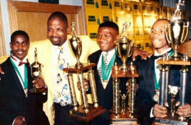 Phumla ngoxolo Jola, Ithole Lomthwakazi Ntozakuthi. Your contribution in the life of Boxing will never be forgotten. We will request approval from the president in honour of the contribution Jola made in the development of sport #PhumlangoxoloJola #easterncape