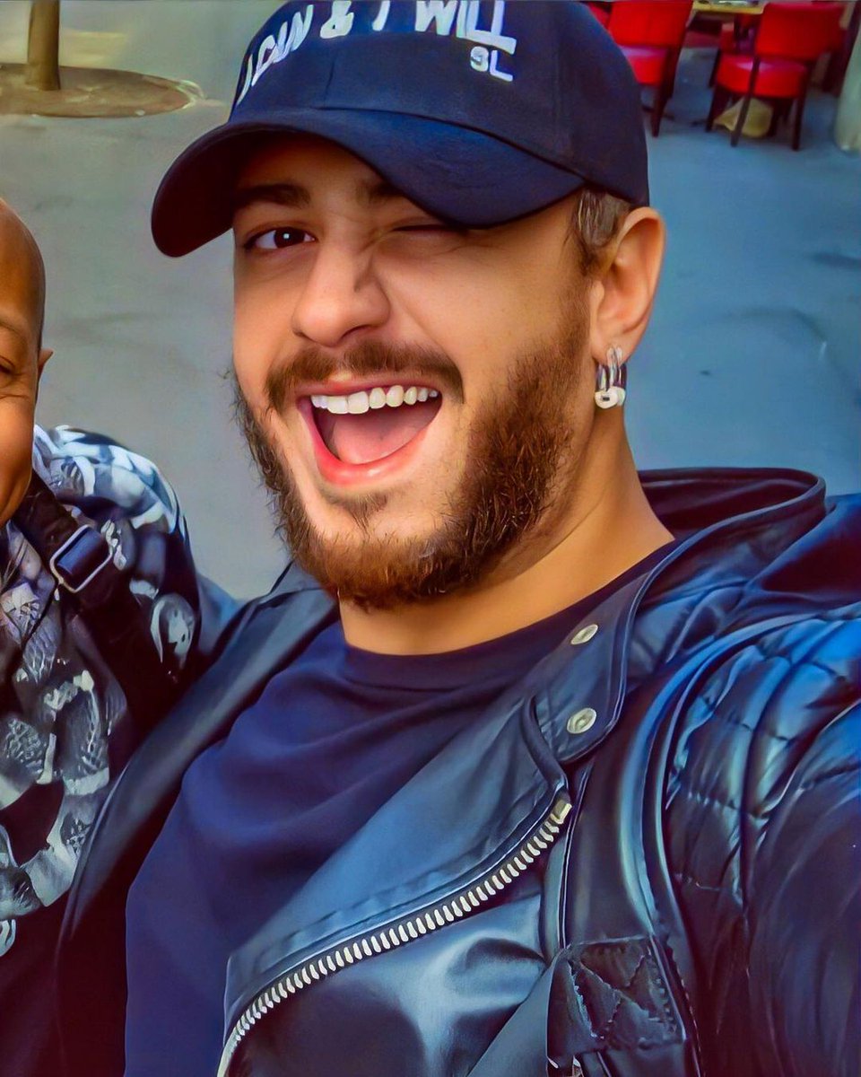 RidaGill6's tweet photo. @saadlamjarred1 INSHA'ALLAH we reached to 100millions above! Love u saad❤️🇵🇰🇵🇰🇵🇰🇲🇦🇲🇦🇲🇦✌️ https://t.co/qUrZIe8Rav