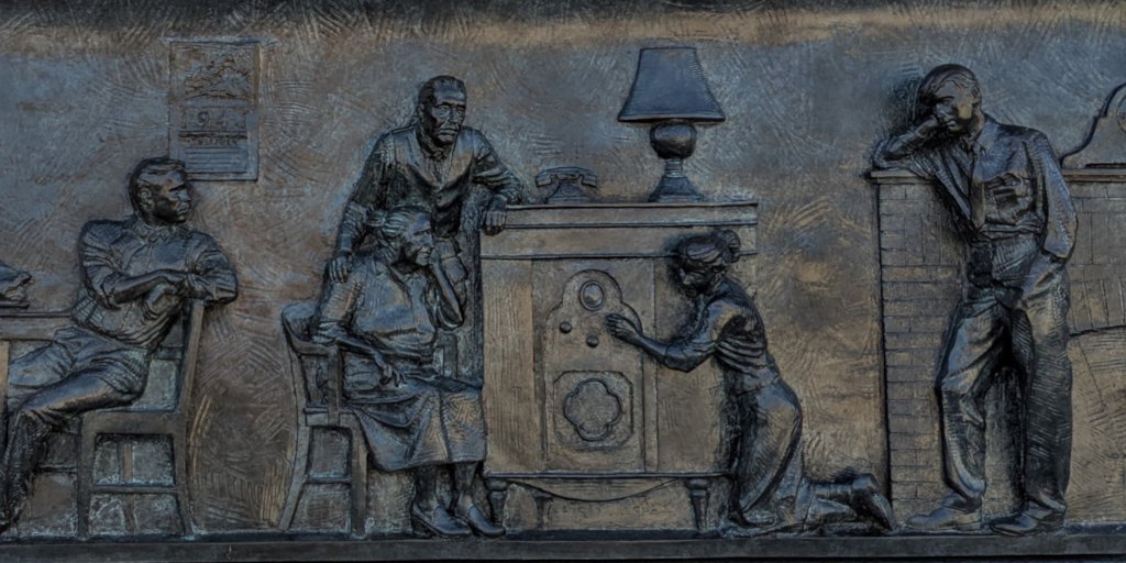 Radio is part of our history. Families listened to radio reports of the Japanese attack on Pearl Harbor, December 7, 1941. We remember this in the bas reliefs at the WWII Memorial. What big news did you first hear on radio?  #WorldRadioDay