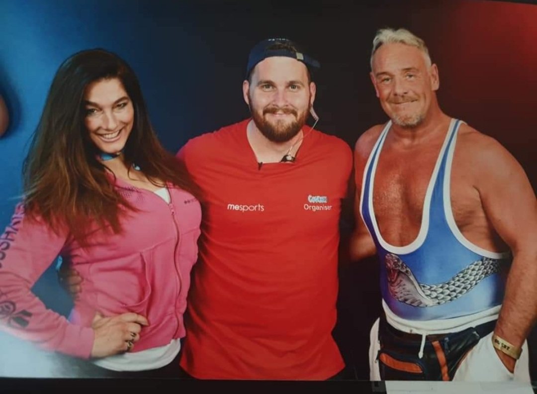 Happy birthday <a href="/jet_loves/">Diane Youdale Gilbert</a>. I hope you have a good day.