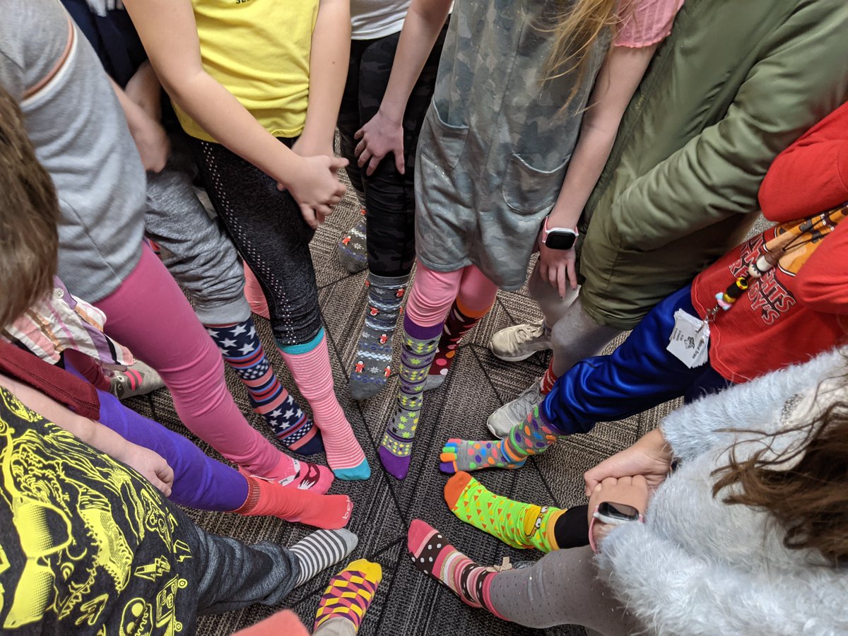 This past week we celebrated Kindness week with multiple dress-up days.  Mrs. Lane's 5th grade and Mrs. DeLawter's 4th grade show off their crazy socks!  It was a great weak for cozy, comfy socks!  #EPSAchieves