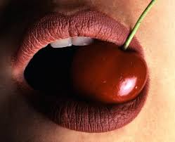 redexplorermx's tweet photo. #ModoCulinario || ¿Existe la cocina erótica? ¿Es verdad que hay alimentos afrodisíacos? 😏🍑🤤🌶️
Descúbrelo https://t.co/9oVF7D8FMT
.
#Afrodisiaco #sexy #cocina #sanvalentin https://t.co/2Wd1uTFpZl