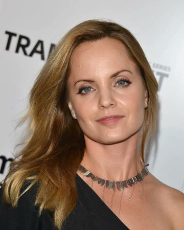 Happy Birthday dear Mena Suvari! 