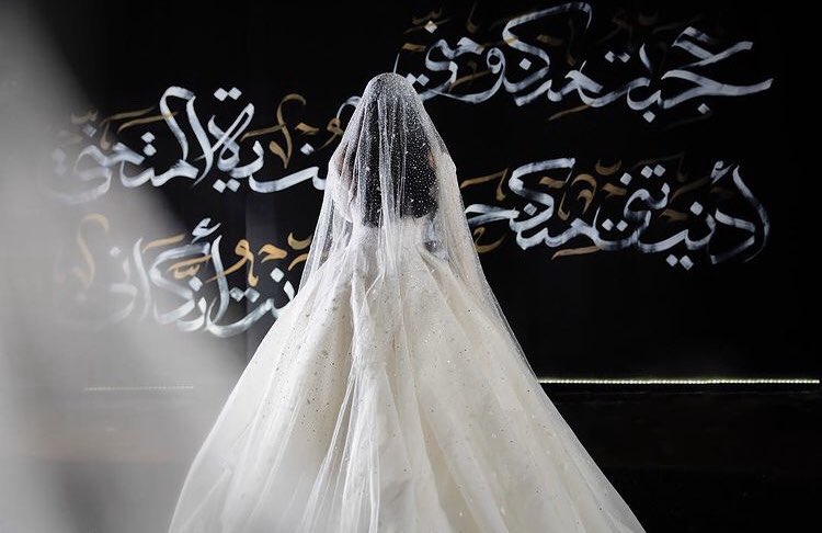 ClasWed's tweet photo. عَجِبْتُ منكَ ومنّي .. يا مُنيَةَ المُتمَنّي
أدنَيْتَني منكَ حتى .. ظَنَنْتُ أنَّك أنّي🤍 https://t.co/fG8W4Ef6sN