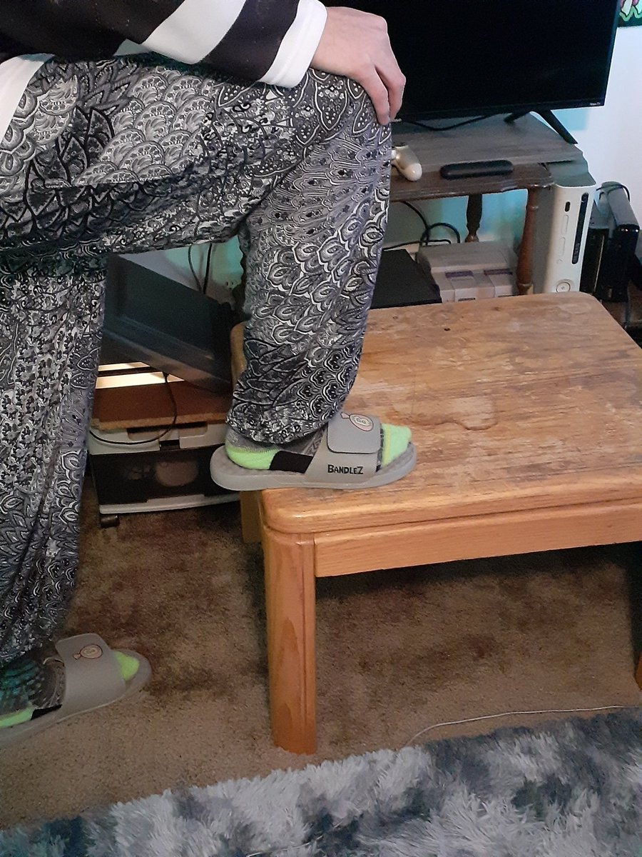 WanamakerJustin's tweet image. Came home to my Bandlez Sandlez! Immediately had to try them out properly! Thanks @bandlez for the first contest I've ever won online or offline!