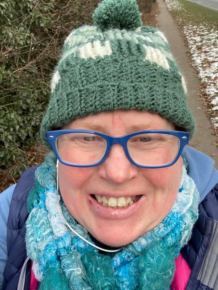 A very cold walk,today I have reached 18,000 miles walked,I started my walking 1 January 2018,am proud how far I have come,only 6,000 miles to go,thank you @MyPeakChallenge for giving me the courage to do this challenge @SamHeughan @walkingpeakers @PeakersEngland @MPCFitlanders