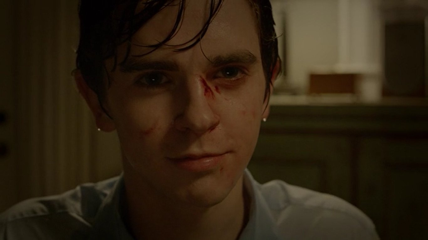 Today\s your day and your day only happy birthday freddie highmore! 