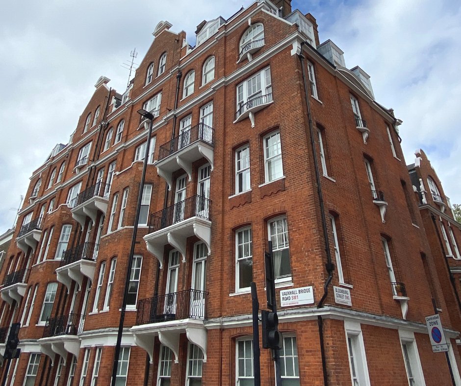 CityWestminster's tweet photo. Do you live in a shared house or flat in #Westminster? Have your say on our new proposal to help improve conditions in houses in multiple occupation.
You've got until 18 February: https://t.co/WddzdCUBaV #HMOs #SharedHouse #SharedFlat https://t.co/lMSyUKMZW6