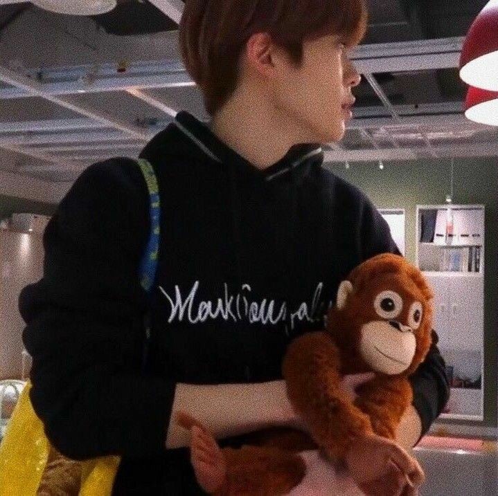 yezcrim's tweet photo. ㅤㅤ

Baby also deserve a the nicest thing in this world! Do things that sparks your mind and heart, ottay? Don't suffer yourself cause you deserve tons of happiness.

I'll make sure baby will have that smile plastered on your face! No sad sad!

ㅤㅤ https://t.co/bsIQdCcLQV