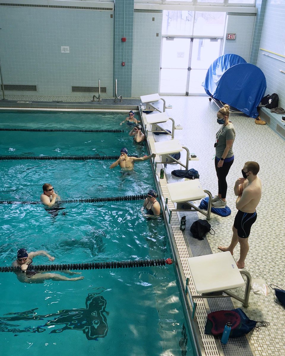 IUSwimming's tweet image. First day feels! 🌊 #backtopractice #beastmode