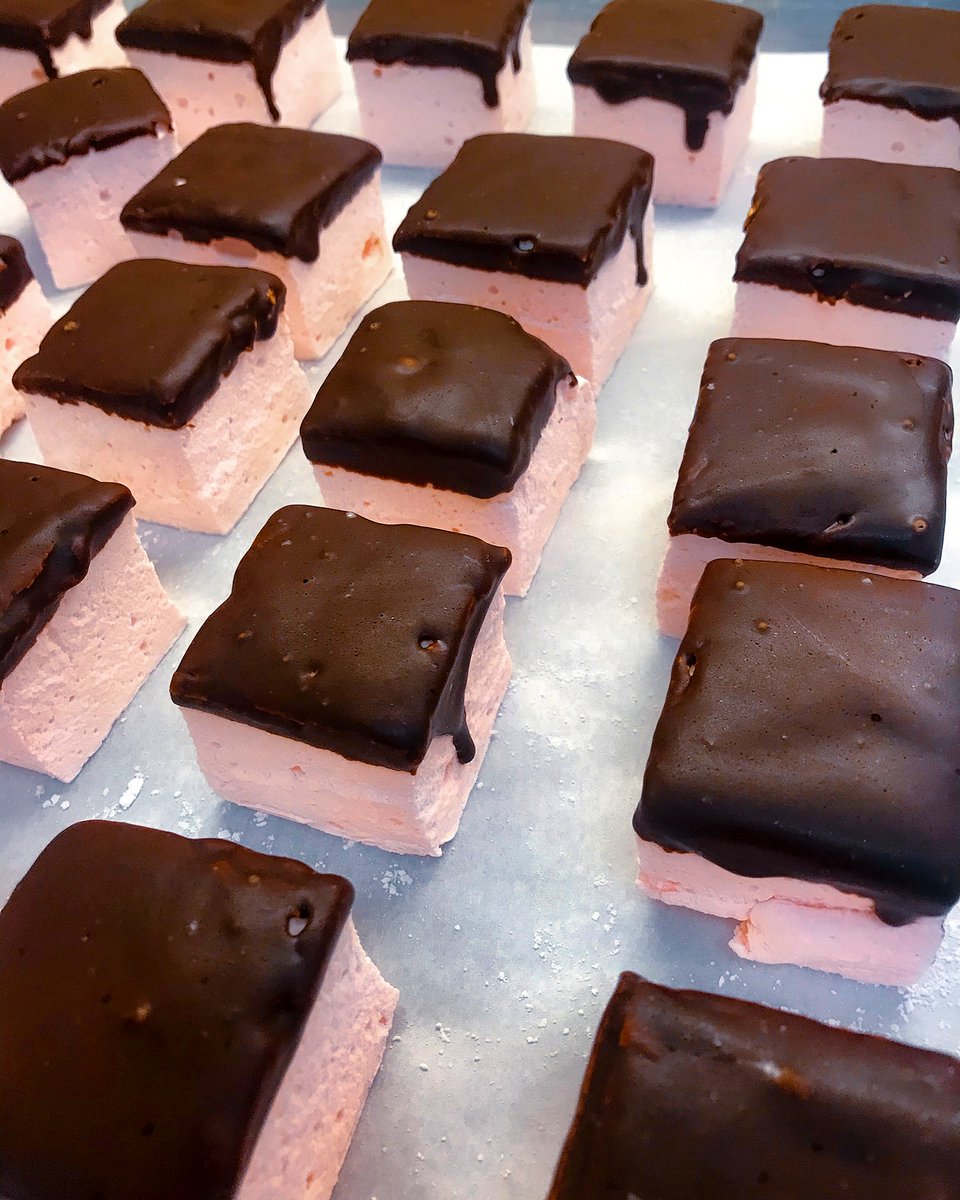 A Baked Joint tweet media