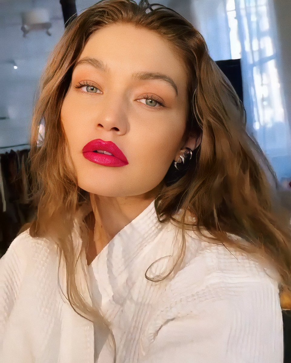 Gigi Hadid Source👸 on X